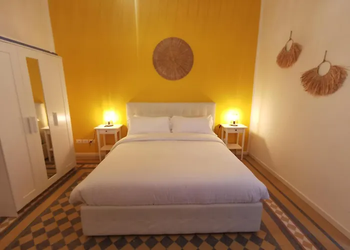 招待所 Gialla Ridi Che Ti Passa 阿拉西奥