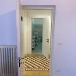 Gialla Ridi Che Ti Passa Pensión 4*