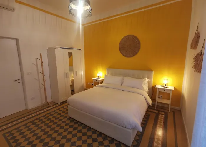 ゲストハウス Gialla Ridi Che Ti Passa 4*