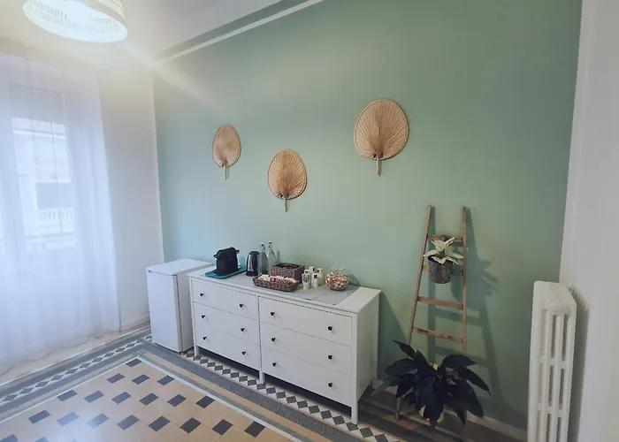 ゲストハウス Gialla Ridi Che Ti Passa